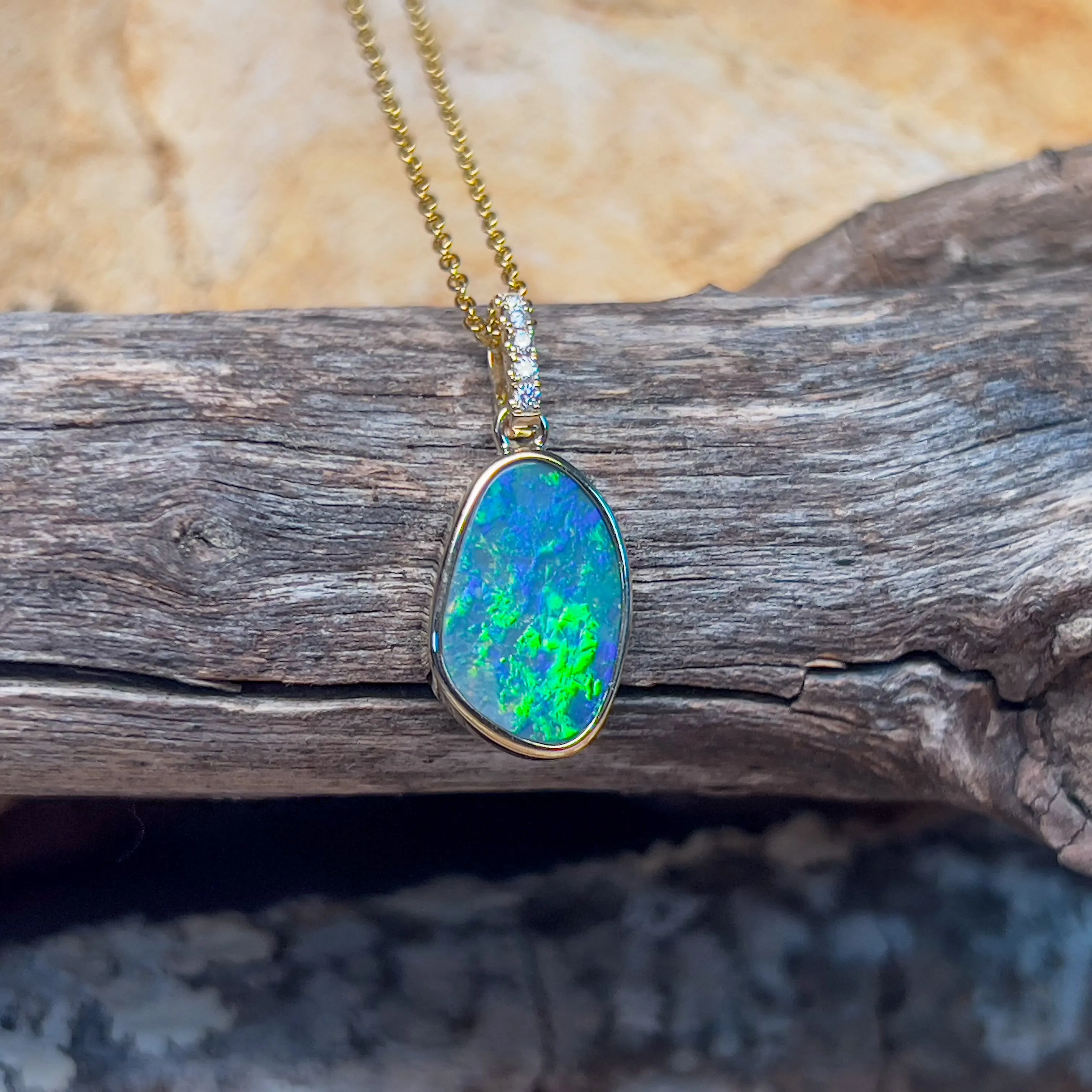 14kt Yellow Gold 3.01ct Opal Green doublet and diamond pendant