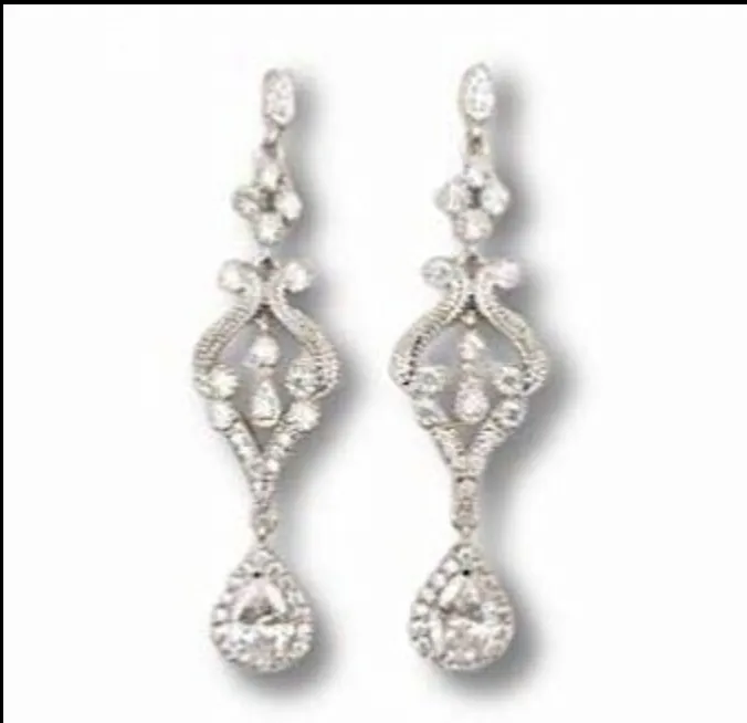 Deco Pearl Drop Earrings Iram