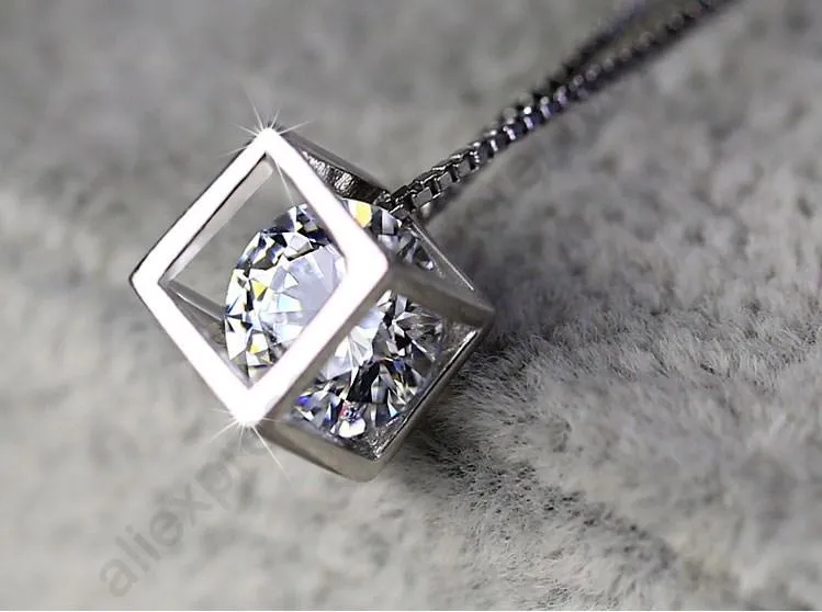 Geometric Squre Figure Pendant Necklace For Female