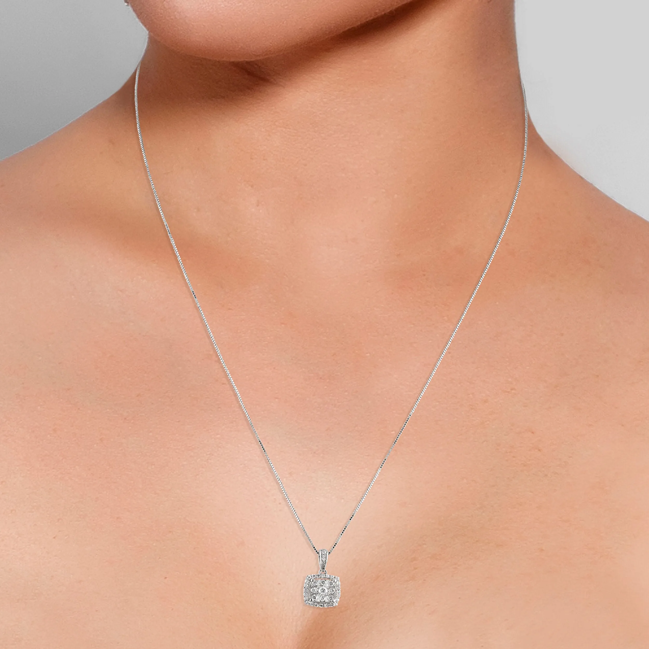 Pre-Owned Kay 1/4ct Diamond Necklace in 10K White Gold