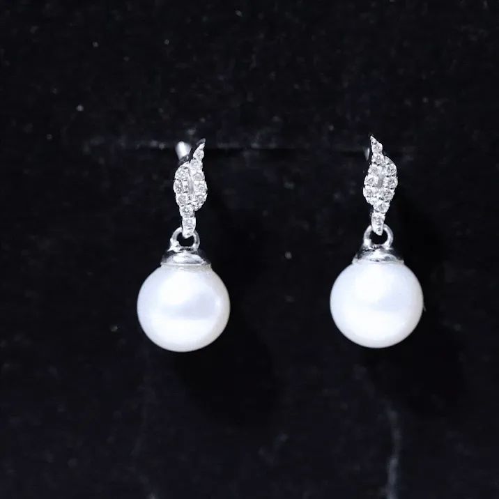 Simple Drop Earrings with Freshwater Pearl and Diamond Stones